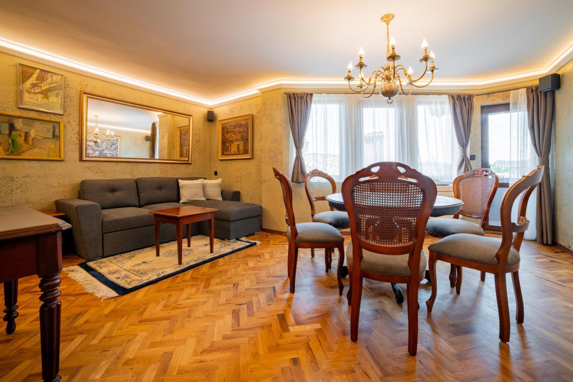 Iatrus Guest Apartment & Sauna Βελίκο Τίρνοβο Εξωτερικό φωτογραφία